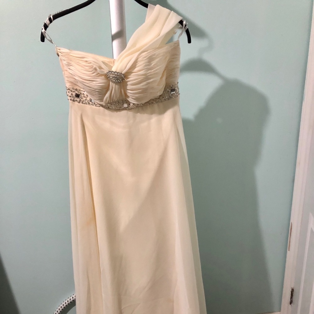 Party Dress - Picture 2 of 3